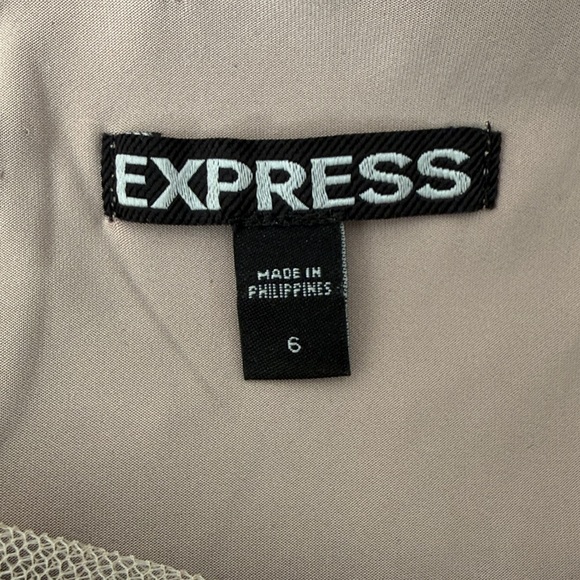 Express Vintage Lace Overlay Mini Dress in Cream - Picture 2 of 4